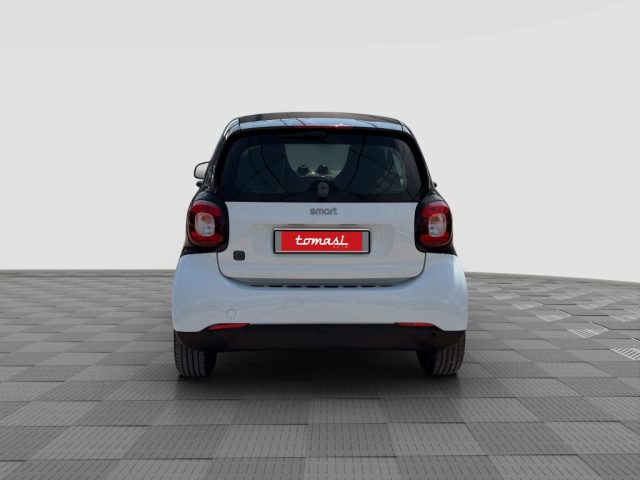 smart forTwo fortwo EQ passion - foto 4 di 4