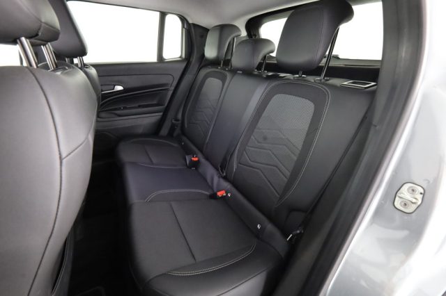 Jeep Avenger Avenger 1.2 Turbo 100 CV Summit - foto 3 di 4