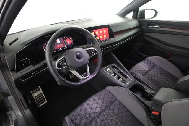 Volkswagen Golf Golf 1.5 eTSI 150 CV EVO ACT DSG R-Line usato a ROMA