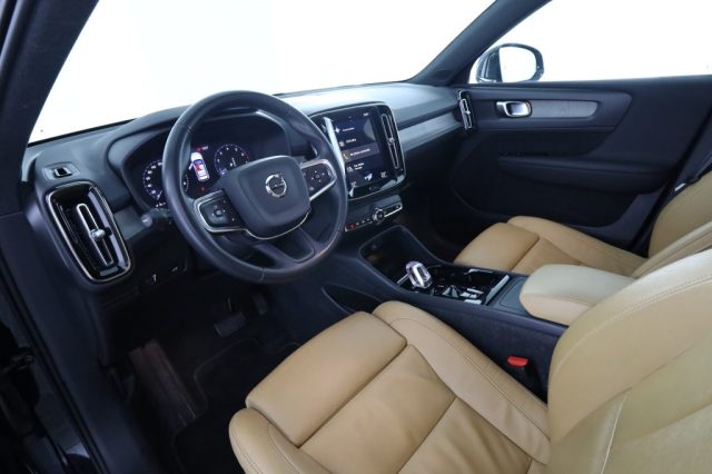 Volvo XC40 XC40 B4 AWD Geartronic Inscription usato a ROMA