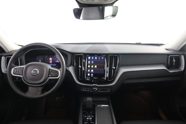 Volvo XC60 XC60 B4 (d) Geartronic Momentum - foto 4 di 4
