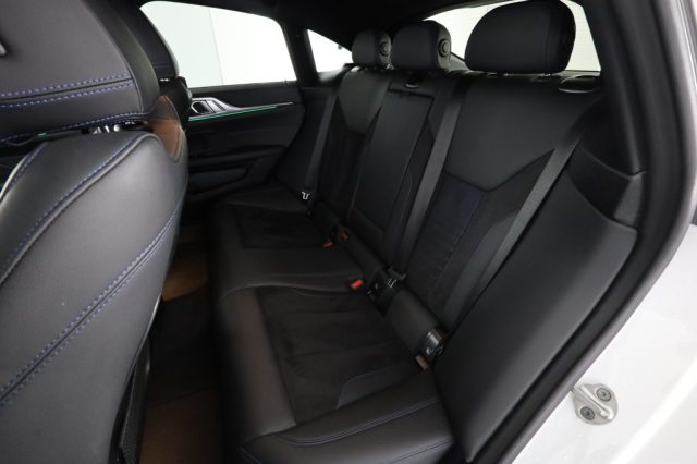 BMW 420 Serie 4 d xDrive 48V Msport - foto 3 di 4