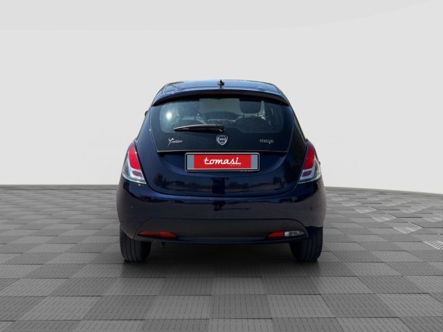 Lancia Ypsilon Ypsilon 1.0 FireFly 70 CV Start&Stop Hybrid SILVER - foto 4 di 4