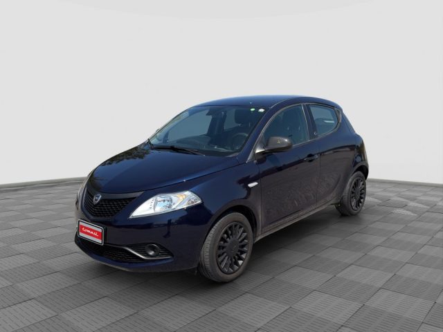 Lancia Ypsilon Ypsilon 1.0 FireFly 70 CV Start&Stop Hybrid SILVER usato a ROMA