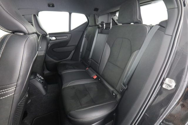 Volvo XC40 XC40 T4 Recharge plug-in hybrid automatico Recharg - foto 3 di 4