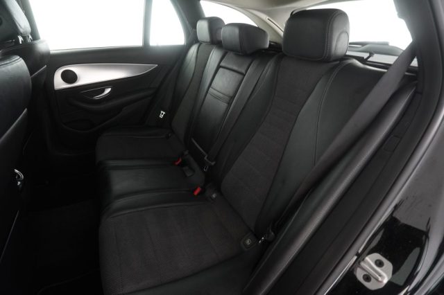 Mercedes-Benz CLA sse E E 200d S.W. Auto Business Sport - foto 3 di 4