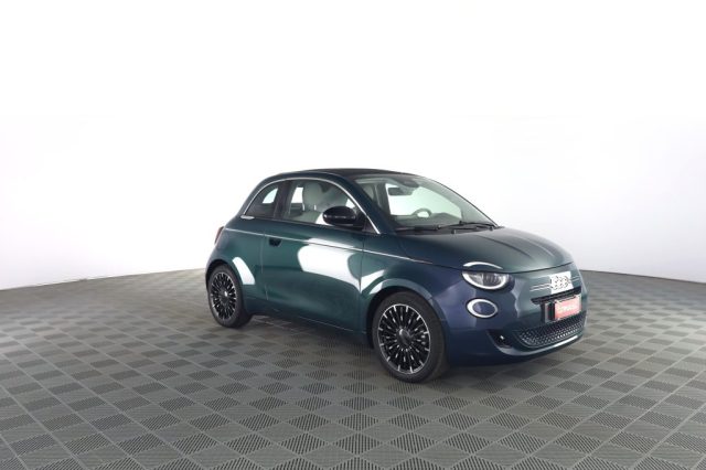 Fiat 500C 500 Cabrio Hybrid La Prima - foto 2 di 4