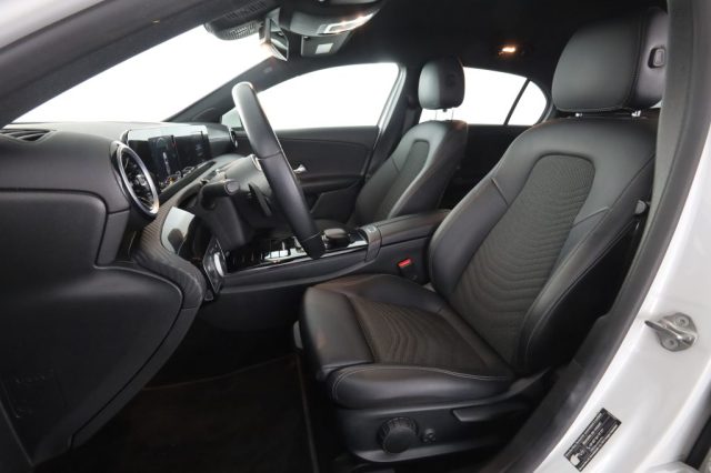 Mercedes-Benz A 180 A 180 d Automatic Business Extra - foto 2 di 4