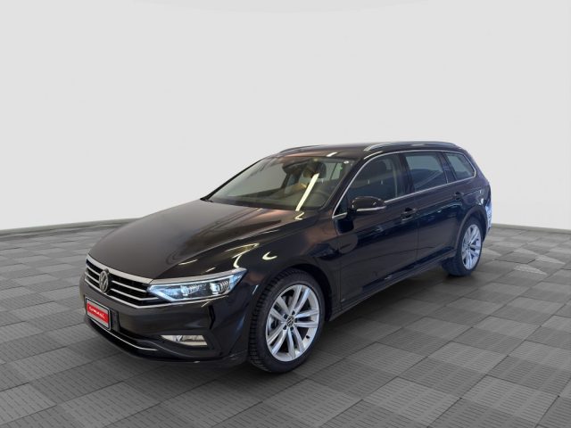 Volkswagen Passat Passat Variant 2.0 TDI SCR EVO DSG Business BMT usato a ROMA