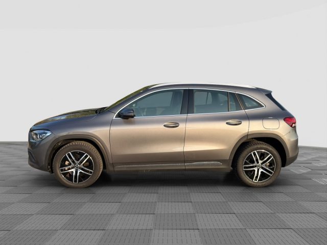 Mercedes-Benz CLA sse GLA GLA 220 d Automatic 4MATIC SPORT PLUS - foto 2 di 4