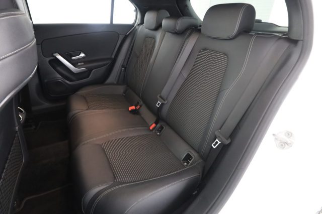 Mercedes-Benz A 180 A 180 d Automatic Sport - foto 3 di 4