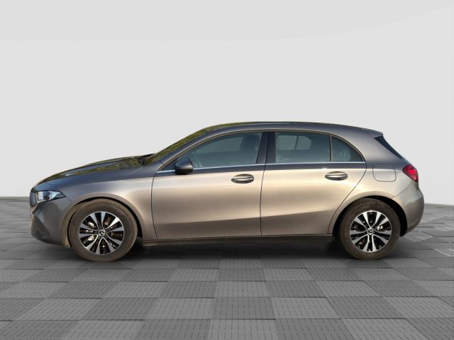 Mercedes-Benz A 180 A 180 Automatic Executive - foto 2 di 4