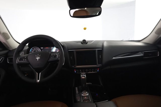 Maserati Levante Levante V6 350 CV AWD - foto 4 di 4