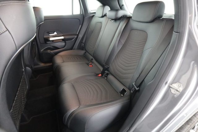 Mercedes-Benz CLA sse GLA GLA 220 d Automatic 4MATIC SPORT PLUS - foto 3 di 4