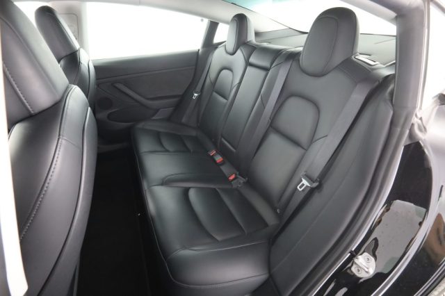 Tesla Model 3 Model 3 Long Range AWD Performance - foto 3 di 4