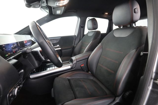 Mercedes-Benz CLA sse B B 180 d Automatic Premium - foto 2 di 4