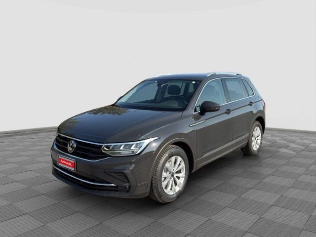 Volkswagen Tiguan Tiguan 2.0 TDI 150 CV SCR DSG Life usato a ROMA