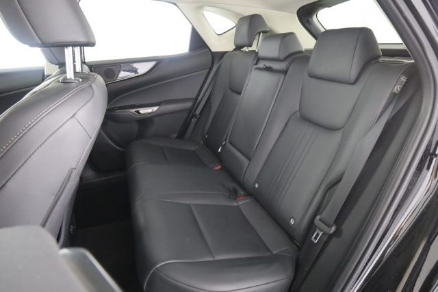 Lexus Other NX NX Hybrid 4WD Premium + - foto 3 di 4