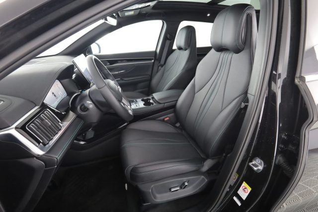 BYD Seal U DM-i DM-i 1.5 218 CV PHEV Comfort - foto 2 di 4