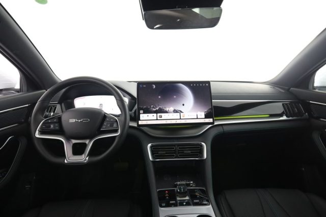 BYD Seal U DM-i DM-i 1.5 218 CV PHEV Comfort - foto 4 di 4