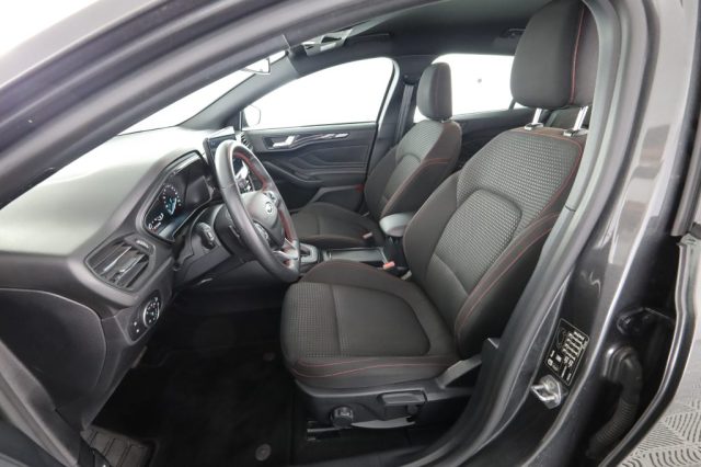Ford Focus Focus 1.0 EcoBoost Hybrid 125CV Powershift SW ST-L - foto 2 di 4
