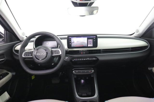 Fiat 600 600 Hybrid 110 CV DCT MHEV La Prima - foto 4 di 4