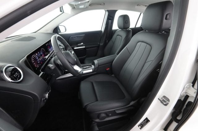 Mercedes-Benz CLA sse GLA GLA 180 Automatic Progressive Advanced - foto 2 di 4