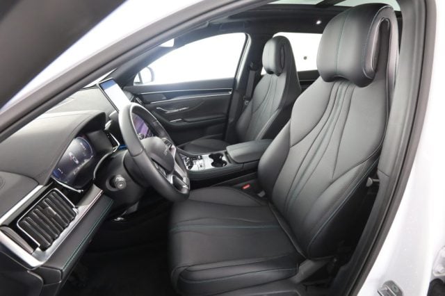 BYD Seal U DM-i DM-i 1.5 218 CV PHEV Comfort - foto 2 di 4