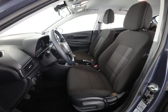 Hyundai i20 i20 1.0 T-GDI 48V iMT Connectline - foto 2 di 4