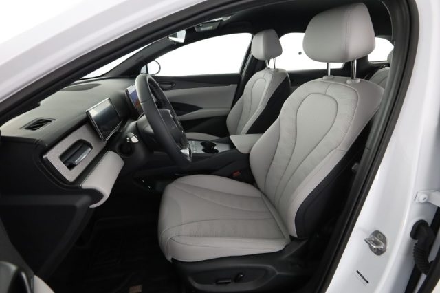 BYD Seal 6 DM-i DM-i 1.5 184 CV PHEV Touring Boost - foto 2 di 4