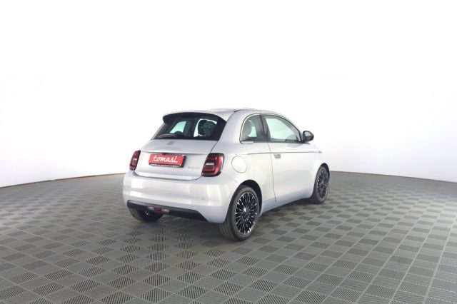Fiat 500 500 Berlina Hybrid La Prima - foto 4 di 4