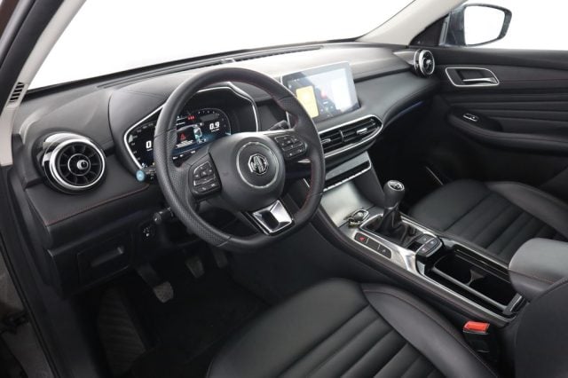MG HS HS 1.5T-GDI Luxury, del 2023, 16.800 km, in vendita a Roma (RM)