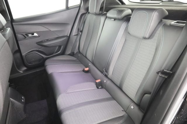 Peugeot 2008 2008 BlueHDi 130 S&S EAT8 Allure Pack - foto 3 di 4