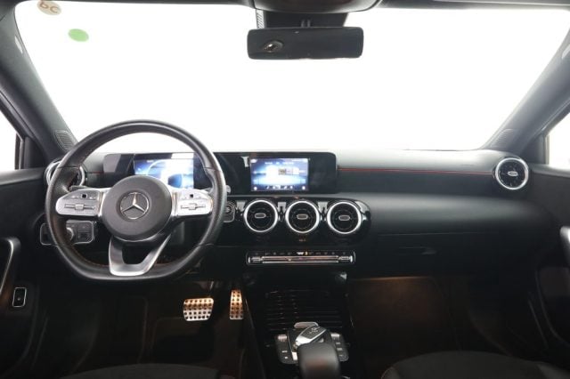 Mercedes-Benz A 250 A 250 e EQ-POWER Automatic PREMIUM - foto 4 di 4