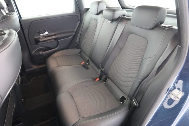 Mercedes-Benz CLA sse B B 180 d Automatic Advanced - foto 3 di 4
