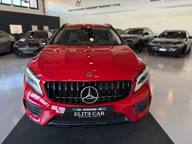 Mercedes-Benz GLA 200 Automatic Premium - foto 2 di 4