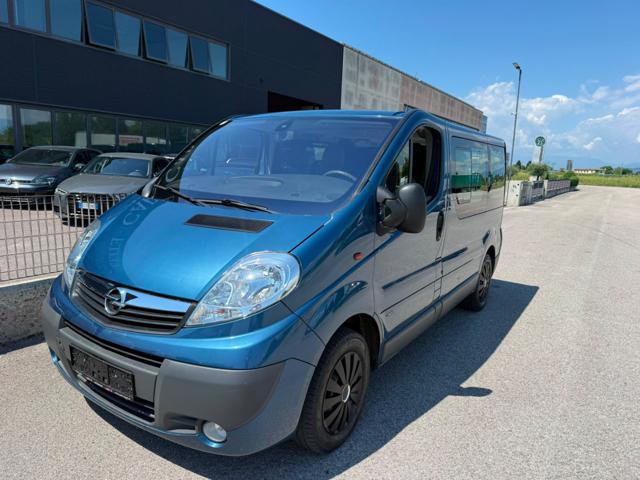 Opel Vivaro 27 2.0 CDTI 9 POSTI Easytronic usato a PONTE DI PIAVE