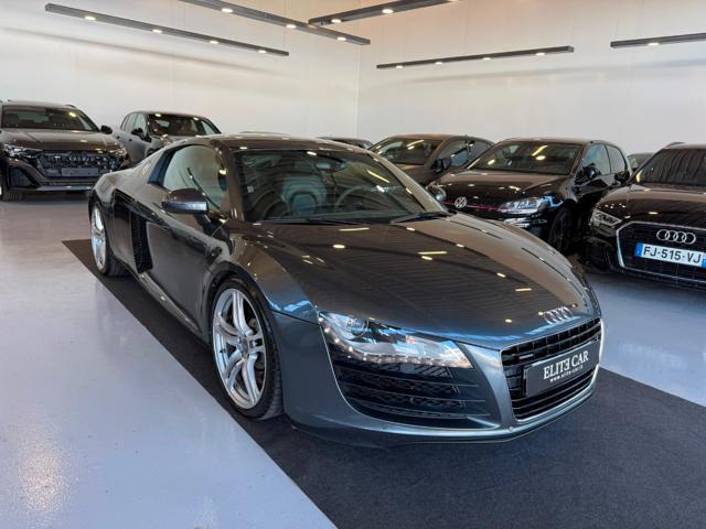 Audi R8 4.2 V8 FSI quattro R tronic - foto 3 di 4