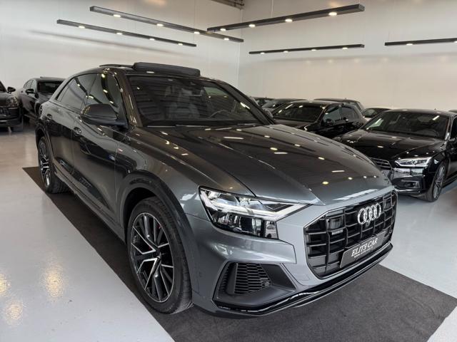 Audi Q8 50 TDI 286 CV quattro tiptronic S-line TETTO APRIB - foto 3 di 15