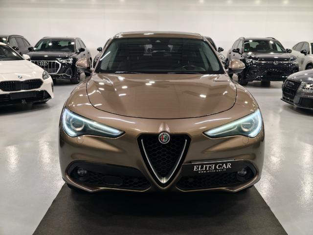 Alfa Romeo Stelvio 2.2 Turbodiesel 210 CV AT8 Q4 Super - foto 2 di 4