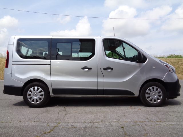 Renault Trafic 2.0dci 8p. Passo Corto GARANZIA,km certificati REN usato a CADONEGHE