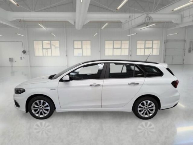 Fiat Tipo 1.6MJT SW PREZZO VALIDO fino 30.06,km certificati - foto 3 di 4