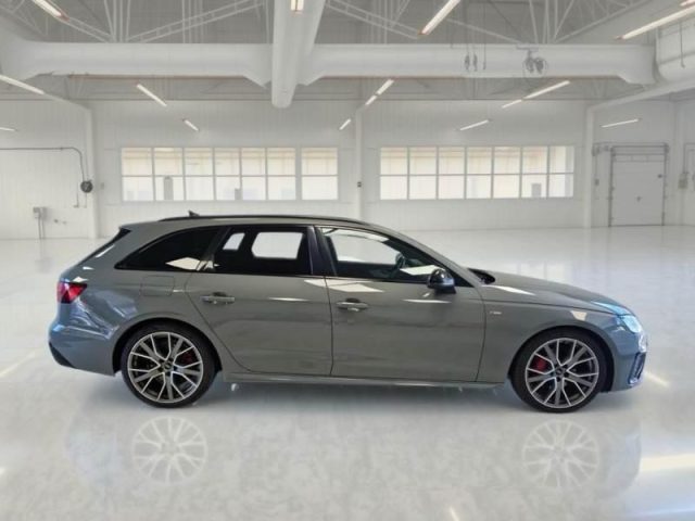 Audi A4 40 TDI quattro S-LINE, GARANZIA 24 MESI,km certi - foto 2 di 4
