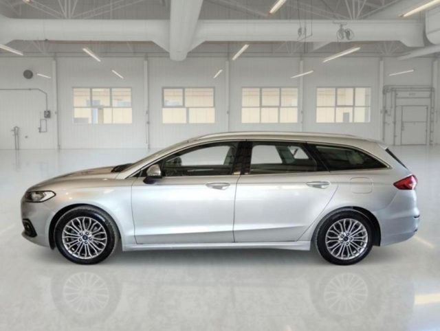 Ford Mondeo 2.0tdi TITANIUM,km 39000 certificati FORD,GARANZIA usato a CADONEGHE