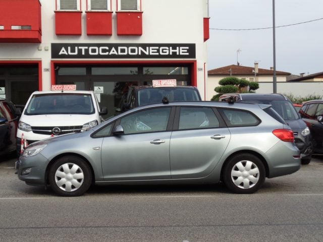 Opel Astra 1.4 Turbo 140CV Sports Tourer GPL Tech Cosmo usato a CADONEGHE
