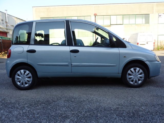 Fiat Multipla 1.6 metano GARANZIA, km certificati FIAT, del 2006, 60.000 km, in vendita a Cadoneghe (PD)