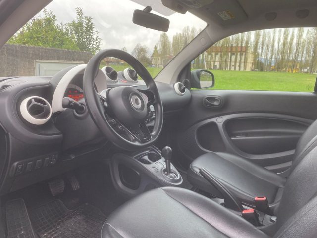 smart forTwo 70 1.0 twinamic Prime Automatica usato a RIVIGNANO TEOR