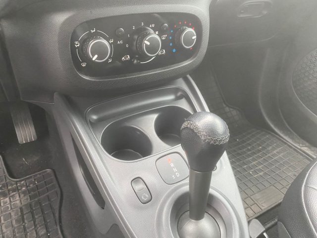 smart forTwo 70 1.0 twinamic Prime Automatica - foto 3 di 4
