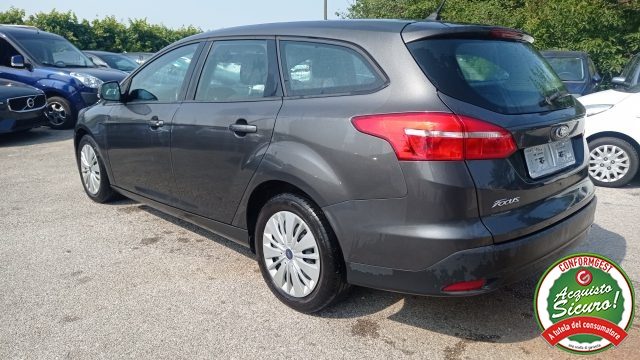 Ford Focus 1.5 TDCi 120 CV Start&Stop SW Business - foto 4 di 4