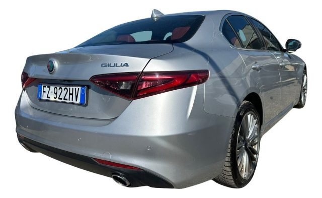 Alfa Romeo Giulia 2.2 Turbodiesel 190 CV AT8 Lusso - foto 2 di 4